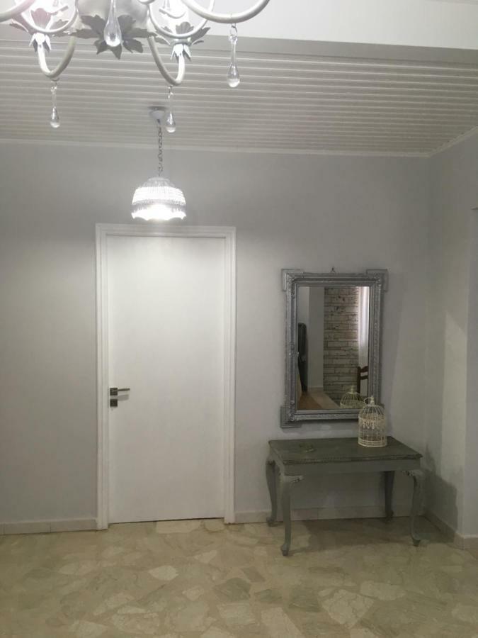 Villa Ermilia Kerveli Luaran gambar